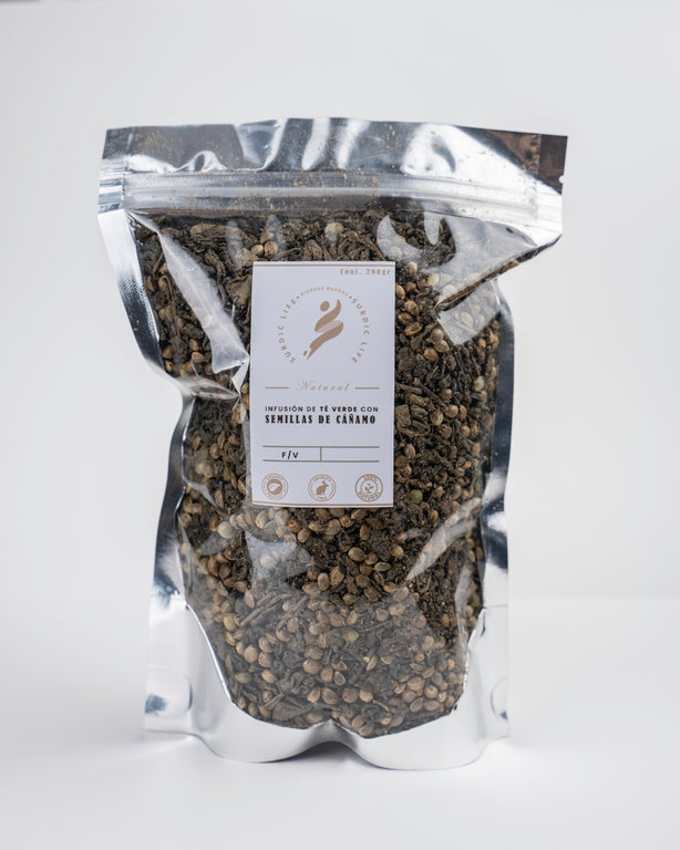 Infusión de Té verde con semillas de cáñamo